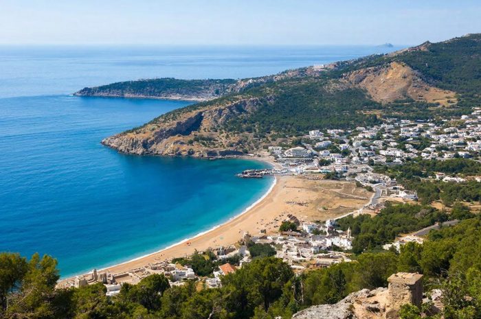 Zypern verschärft Regeln bei Immobilienverkauf für Steuerschuldner