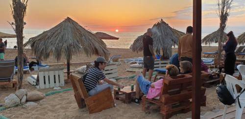 Sandy Beach Paphos Sonnenuntergang 2019