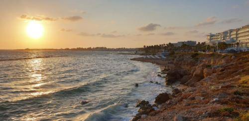 Zypern 2019 Sonnenuntergang in Paphos. So sieht Juli auf der Insel