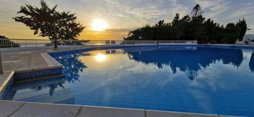 Infinity Pool, Sonnen Untergang, Sea View - Ikaria Village